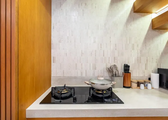 Sevu 3 - Designer 3br With Pool And Rooftop View *