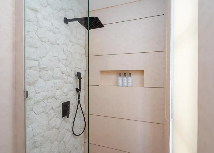 度假居 Sevu 3 - Designer 3br With Pool And Rooftop View