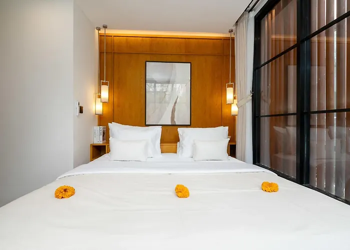 Sevu 3 - Designer 3br With Pool And Rooftop View *